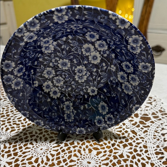 Blue Floral Tea Cup and Saucer Set - Picture 6 of 7